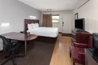Travelodge by Wyndham Peoria Hotel a Peoria