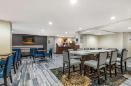 Best Western Atlanta-Marietta Ballpark Hotel