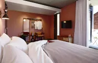Alex Hotel Hotels in Northbridge
