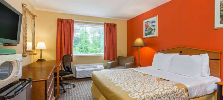 Days Inn by Wyndham Chincoteague Island Hotels in Accomack County