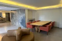 Hotel Farol da Ilha فنادق في فلوريانوبوليس