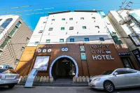 Jinju Hotel Owl Hotels near Jinyang Lake