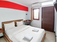 Graha Marina RedPartner near Plaza Marina