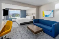 Holiday Inn Express & Suites Cheyenne Hotels near Garden Center at The Home Depot