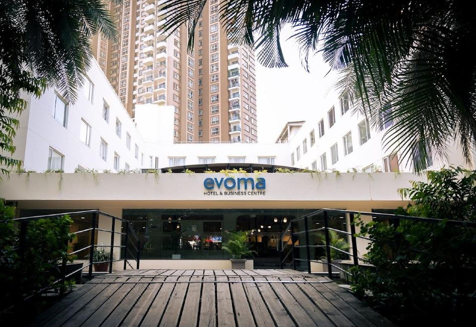 Evoma HotelOver view