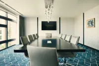 เดอะดราฟท์แมน ชาร์ลอตส์วิลล์ ยูนิเวอร์ซิตี้ ออโตกราฟคอลเลกชั่นโฮเทล