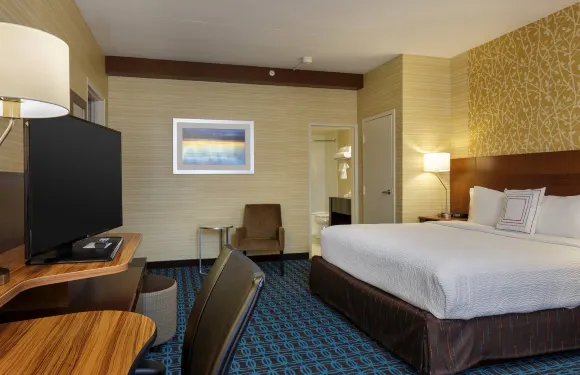 貝爾維爾萬楓酒店