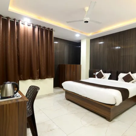 Shree Krishna Inn