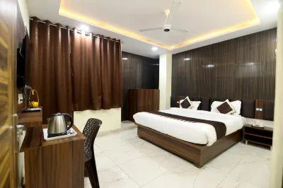 Shree Krishna Inn Hotels near Ashok Vatika Park