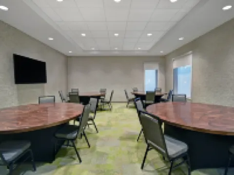Home2 Suites by Hilton Atlanta Airport North Hotels in East Point