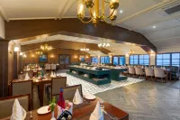 Koti Resort Shimla, a member of Radisson Individuals Retreats - Breakfast