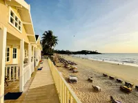 Cocos Beach Resort - Beach