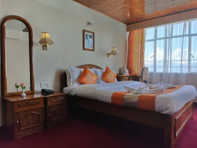 Hotel North Star Near Mall Road Hotels near Lloyd Botanical Garden