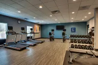 Hampton Inn & Suites Southport - Gym
