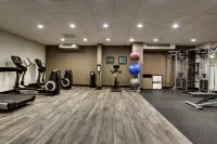DoubleTree by Hilton Mt. Vernon - Gym