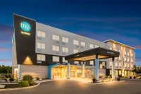 Tru by Hilton Spokane Valley - parking