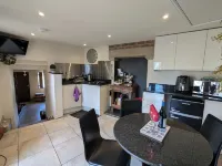 Cozy Cottage Close to Haworth Sleeps 2 with Garden Hotels near Haworth Station