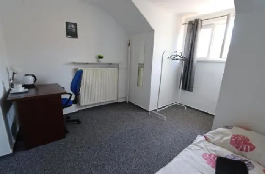 Fantastic-Inn Warszawa - NS42 Отели рядом с достопримечательностью «Памятник русалке на реке Висла»