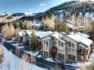 Kbm Resorts - Easy Walk to Main Street Close to Deer Valley Hot Tub Wood Fireplace