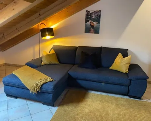 Schöne Ferienwohnung "hubertus" im Dachgeschoss Hotels in Holzkirchen