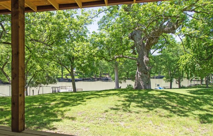 Romantic Cabin for Two! 12 miles to Schlitterbahn/New Braunfels, Gruene Texas.