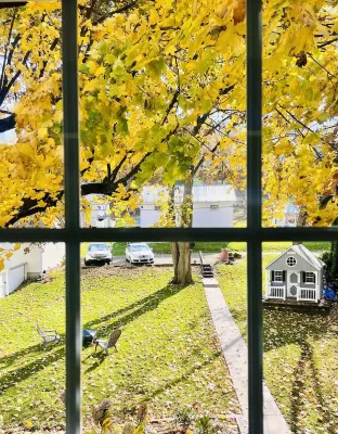 House On Market Hotels in Union County