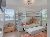 Catalina Hideaway - Heated Pool - Game Room
