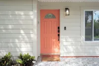 Holiday Availability! Saltwater Pool! Close to Beaches & Downtown St. Pete!