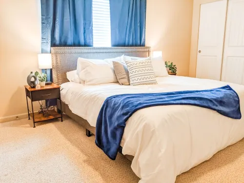 Heart of Philomath comfortable modern house 10 minutes to OSU Hotels in Philomath