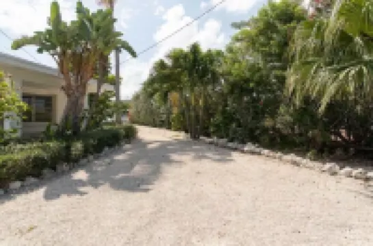 Key Colony Single Family Home w/85' DOCK+Cabana Club Access! Hotels in Key Colony Beach