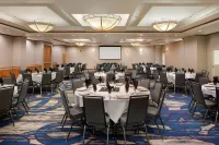 DoubleTree by Hilton Richmond Airport Hôtels à : Sandston