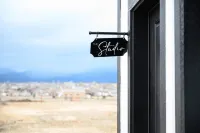 ♥︎Romantic Retreat♥︎Boutique Apt/Hot tub/Fire Pit Hotels in Fountain