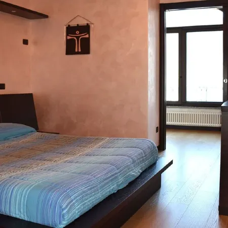 Bellagio Lakeside apartment