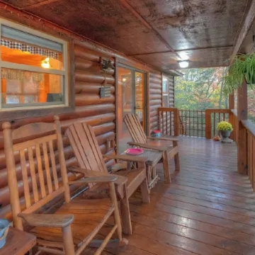 ⭐Book now for Spring Vacation⭐