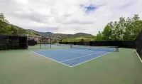 Beautiful Park City Canyons, close to lift! Great for Families &Groups, Sleeps 8