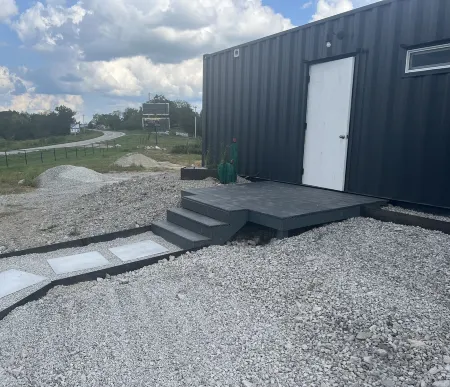 Unique Shipping Container Home with River View near Eureka Springs Отели в г. Carroll County