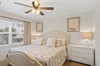 HEATED POOL! Book your next vacation today! Great location!