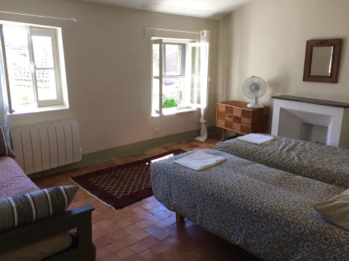 Village house in the center of Lourmarin