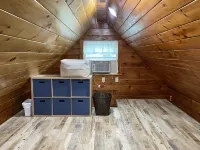 Barters Island Cottage on the Rock