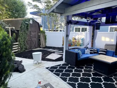 LOCATION LOCATION COVE Quiet/Private/Garden Oasis/Water SUNSETS we got a spot! Отели рядом с достопримечательностью «Парк Шарк»