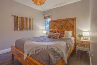 Dog-Friendly Slopeside Condo Near Main Street