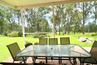 Bushland Escape: A rural bush setting on acreage suitable for small groups