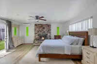 Private and cozy two bedroom home with laundry and patio in Windsor Hills