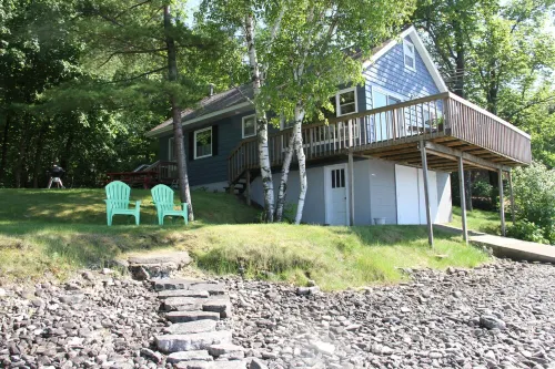 Panorama Waterfront Guest House North of Sturgeon Bay on the shore of Green Bay