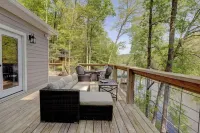 Private dock!  Low traffic LAKEFRONT now booking for 2025! Hôtels à proximité de : Forêt nationale Daniel Boone