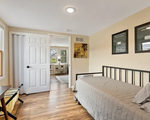 5-Min Walk to MSU — 1GB Fiber, EV Garage & Patio Hotels in East Lansing