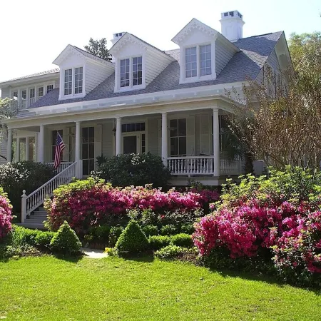 Private Guest Quarters - Cozy 1 BR/1 BA apartment on Historic 2-acre estate