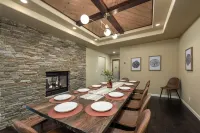 Luxury Mountain Home - Families - Apple Hill - Game Room