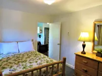 Cabin 2 at Kentucky Lake's  Lynnhurst Family Resort