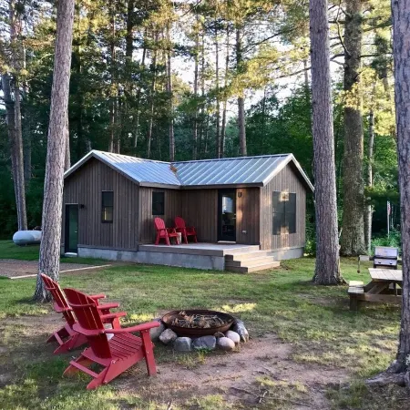 Little Sisu - Nordic Hideaway on Silverthorn Lake